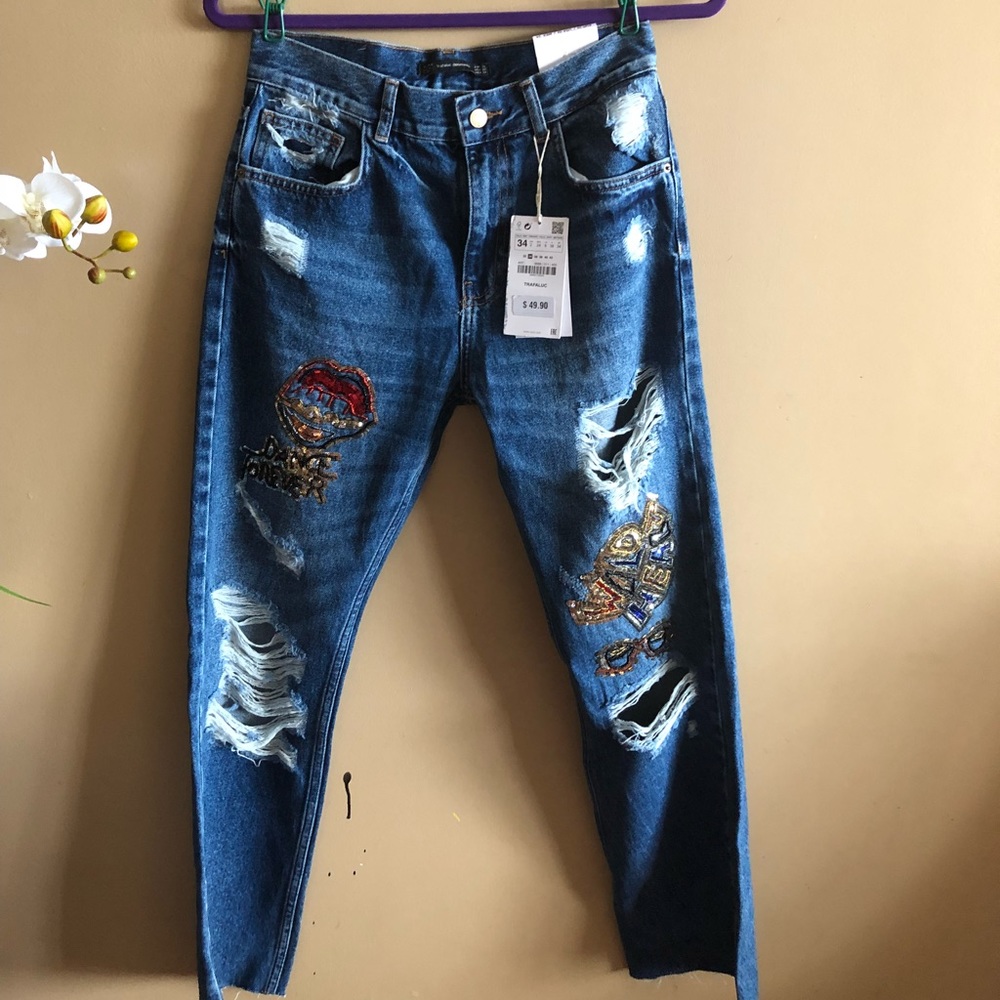 Zara Distressed Sequin embroidered Jeans Sz 2